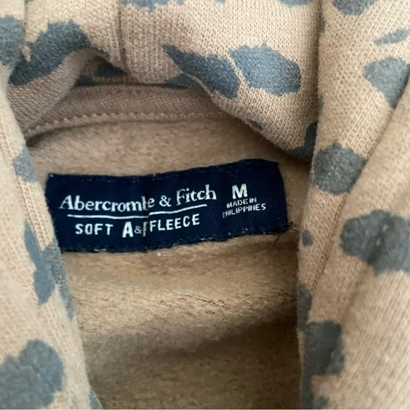 Abercrombie & Fitch‎ Leopard Print Cropped Hooded Sweatshirt Medium - Picture 3 of 4